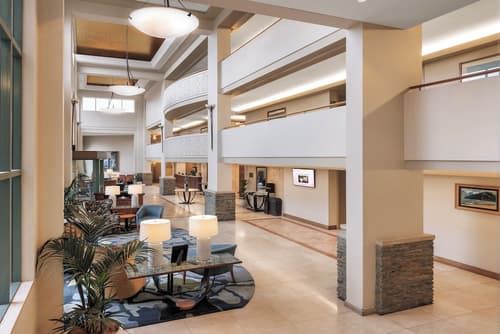 Millennium Hotel Queenstown, Lobby lounge