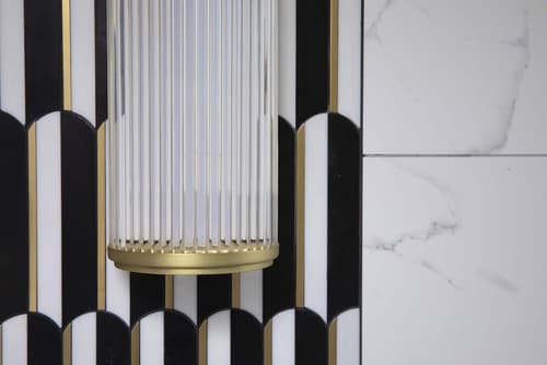 Hotel Aiglon, Bathroom