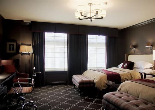 Los Angeles Athletic Club, Room