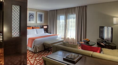 Crowne Plaza Dubai Deira by IHG, Room