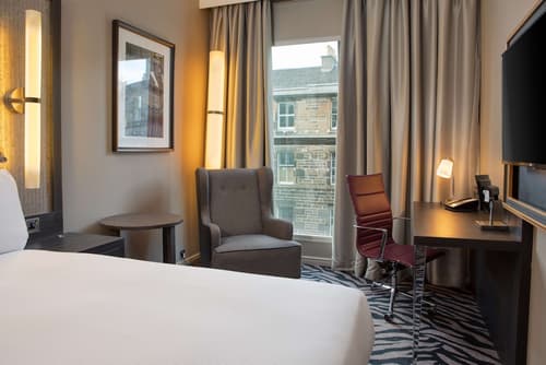 DoubleTree by Hilton Edinburgh City Centre