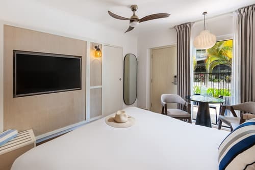 Mantra Club Croc, Room