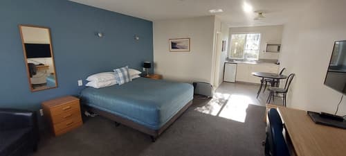 Fitzherbert Court Motel, Room