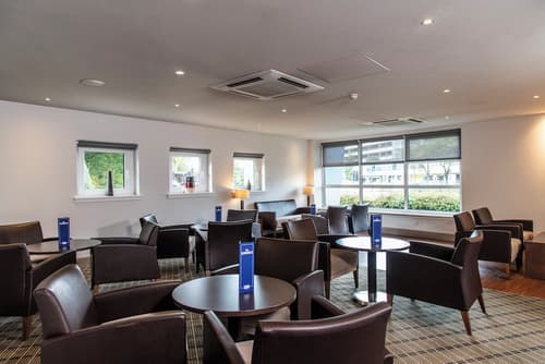Holiday Inn Express Glasgow Airport by IHG, Lobby lounge