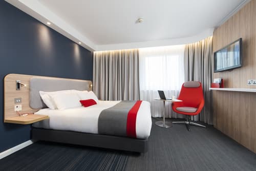 Holiday Inn Express Glasgow Airport by IHG