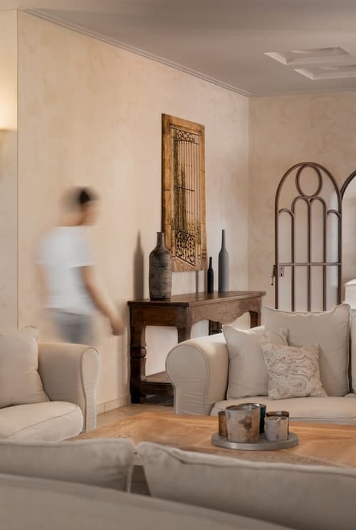 Porto Naxos Hotel, Reception