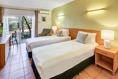 Coral Tree Inn, Room
