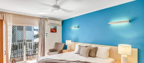 Coral Tree Inn, Room