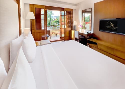 Nusa Dua Beach Hotel and Spa - Handwritten Collection, Room