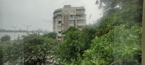 Hotel Marine Plaza Mumbai