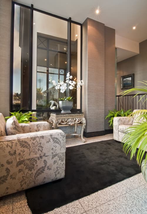 Millennium Resort Manuels, Lobby sitting area