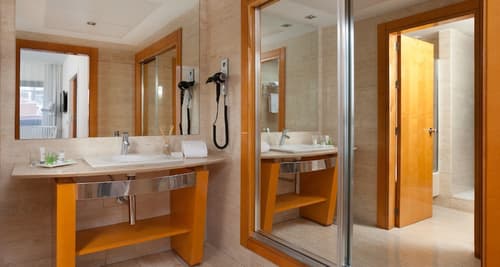 NH Madrid Ventas, Room