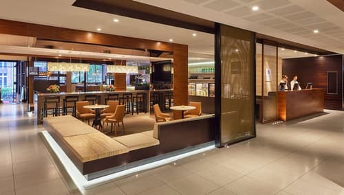 Hyatt Regency Brisbane, Lobby