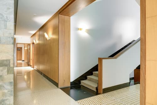 The Manor - New Delhi, Lobby