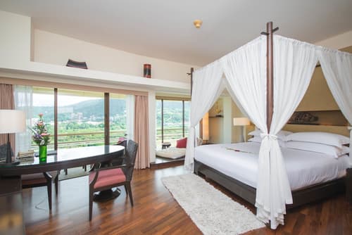 Pullman Phuket Karon Beach Resort, Room