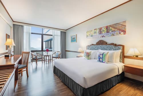 Royal Phuket City Hotel