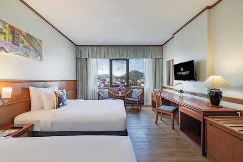 Royal Phuket City Hotel