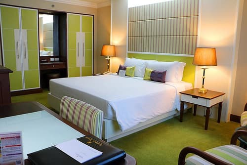 Golden Tulip Sovereign Hotel Bangkok