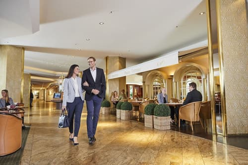 Grand Elysee Hamburg, Lobby