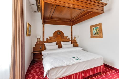 KING's HOTEL First, Room