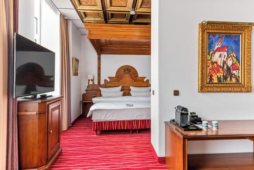 KING's HOTEL First, Room