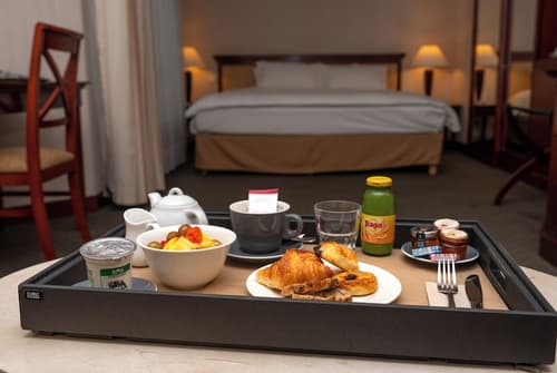 Occidental Paris Levallois