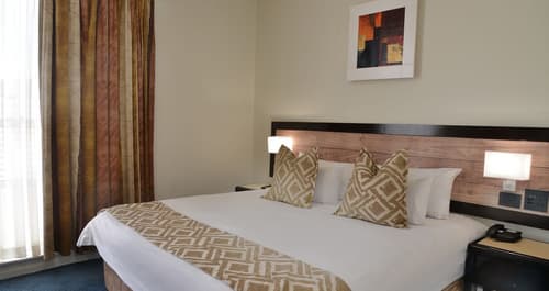 The Parktonian All Suite Hotel, Room