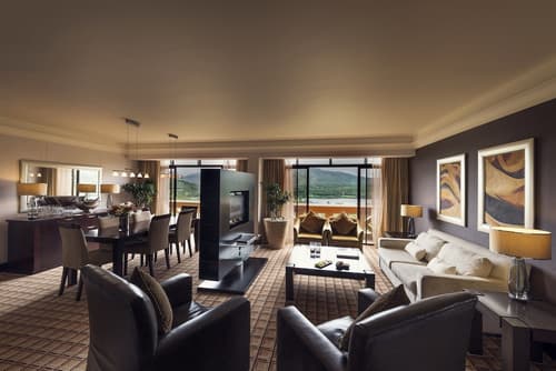 Sun City Hotel and Casino