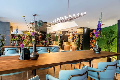 NH Collection Amsterdam Flower Market, Lobby