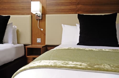 London Bloomsbury Square Hotel, Room