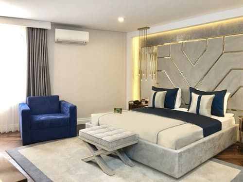 AHC Old City Hotel, Room