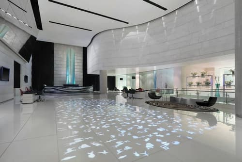 Le Meridien New Delhi, Reception