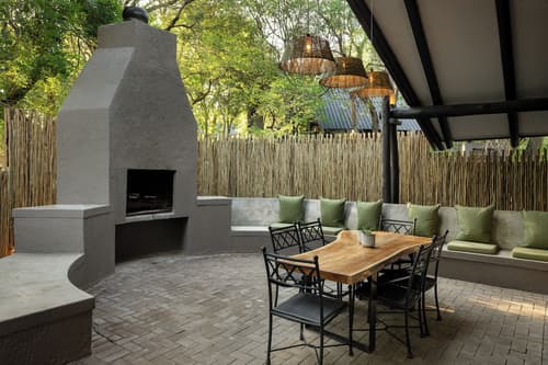 Kruger Gate Hotel, Living area