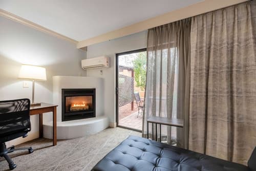 Arroyo Pinion Hotel, an Ascend Collection Hotel, Room