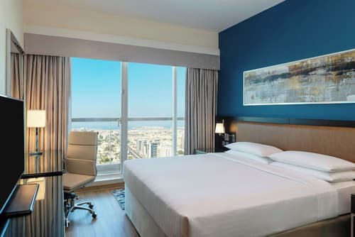Four Points by Sheraton Sheikh Zayed Road, Dubai