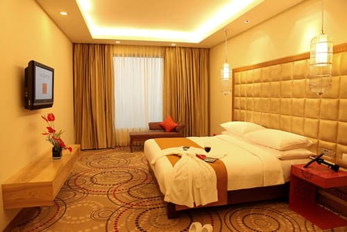 The Metropolitan Hotel and Spa New Delhi