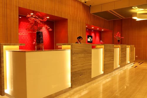 The Metropolitan Hotel and Spa New Delhi, Reception