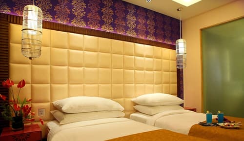 The Metropolitan Hotel and Spa New Delhi