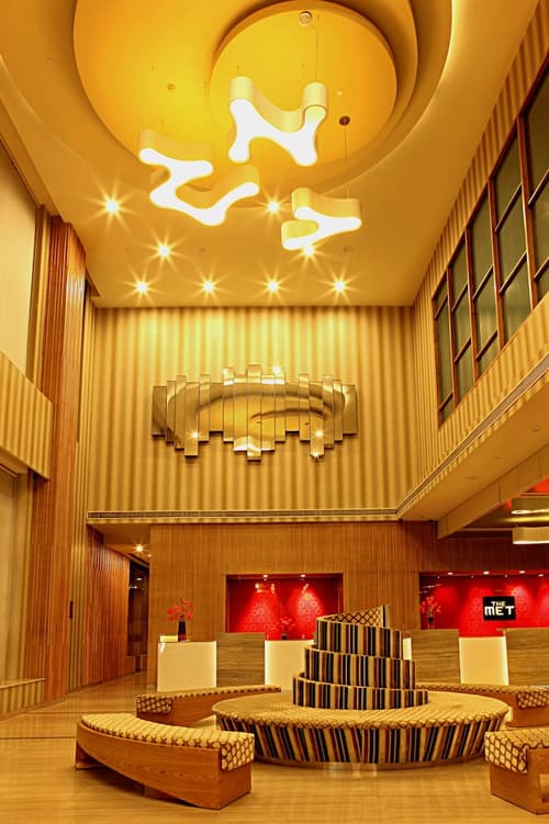 The Metropolitan Hotel and Spa New Delhi, Lobby