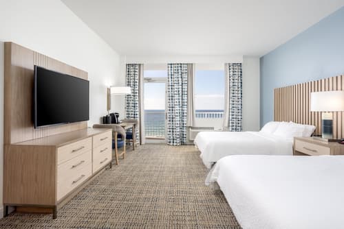 Holiday Inn Resort Pensacola Beach by IHG