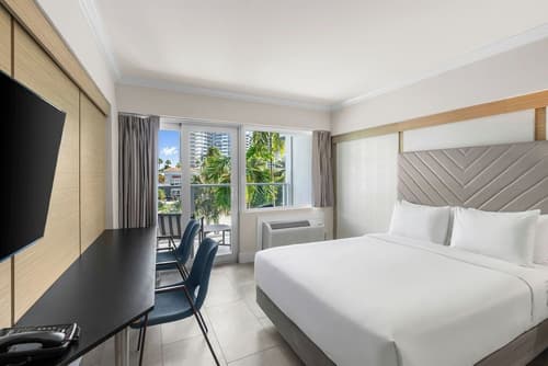 The Garden Hotel & Resort