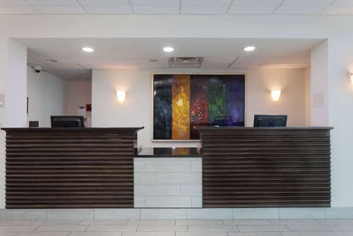 Wyndham Garden Tallahassee Capitol, Lobby