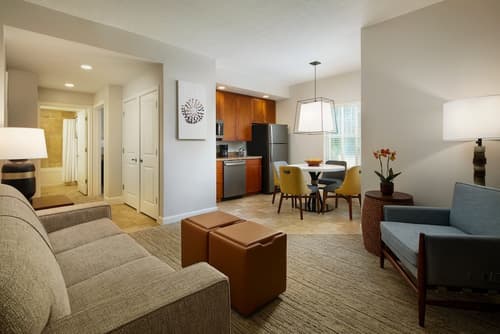 Sheraton Vistana Villages Resort Villas, I-Drive/Orlando, Living area