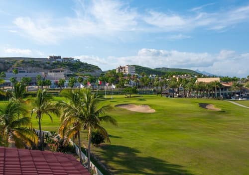 Park Royal Homestay Los Cabos, Golf