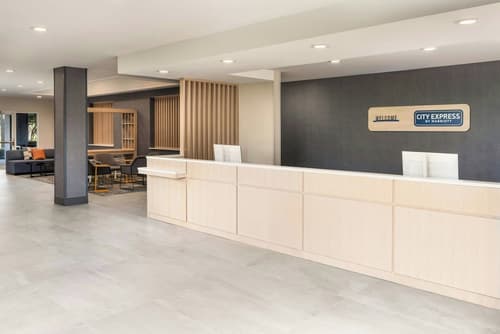 City Express by Marriott Orlando International Drive