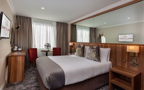 Dublin Skylon Hotel, Room