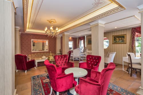 Hotel Santa Sophia, Lobby sitting area