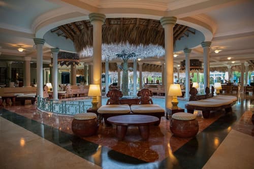 Iberostar Waves Costa Dorada - All Inclusive, Lobby