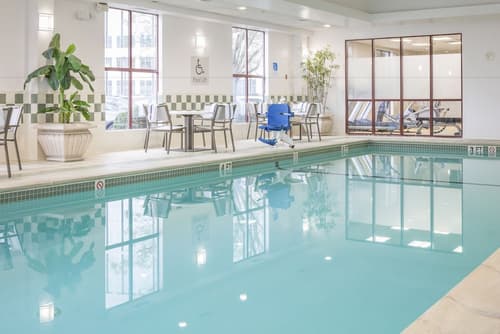 Doubletree By Hilton Boston Logan Airport Chelsea