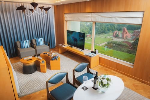 The Park New Delhi, Room